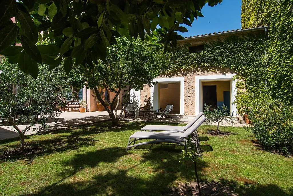 Hotel Can Moragues Arta 4*,  Spain